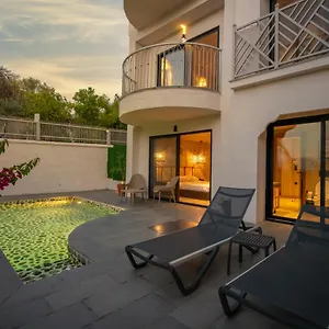 Icon Sovalye Island Hotel