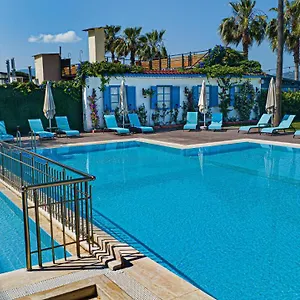 Uras Hotel