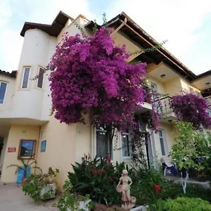 Caretta Apartment